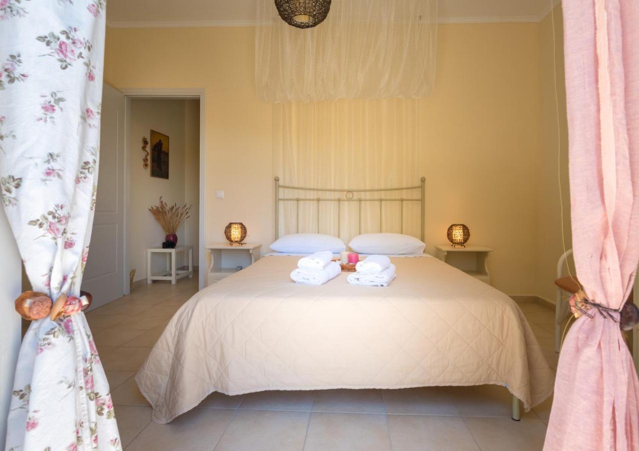 Apartamento Avelia Pink Asprogerakata Exterior foto